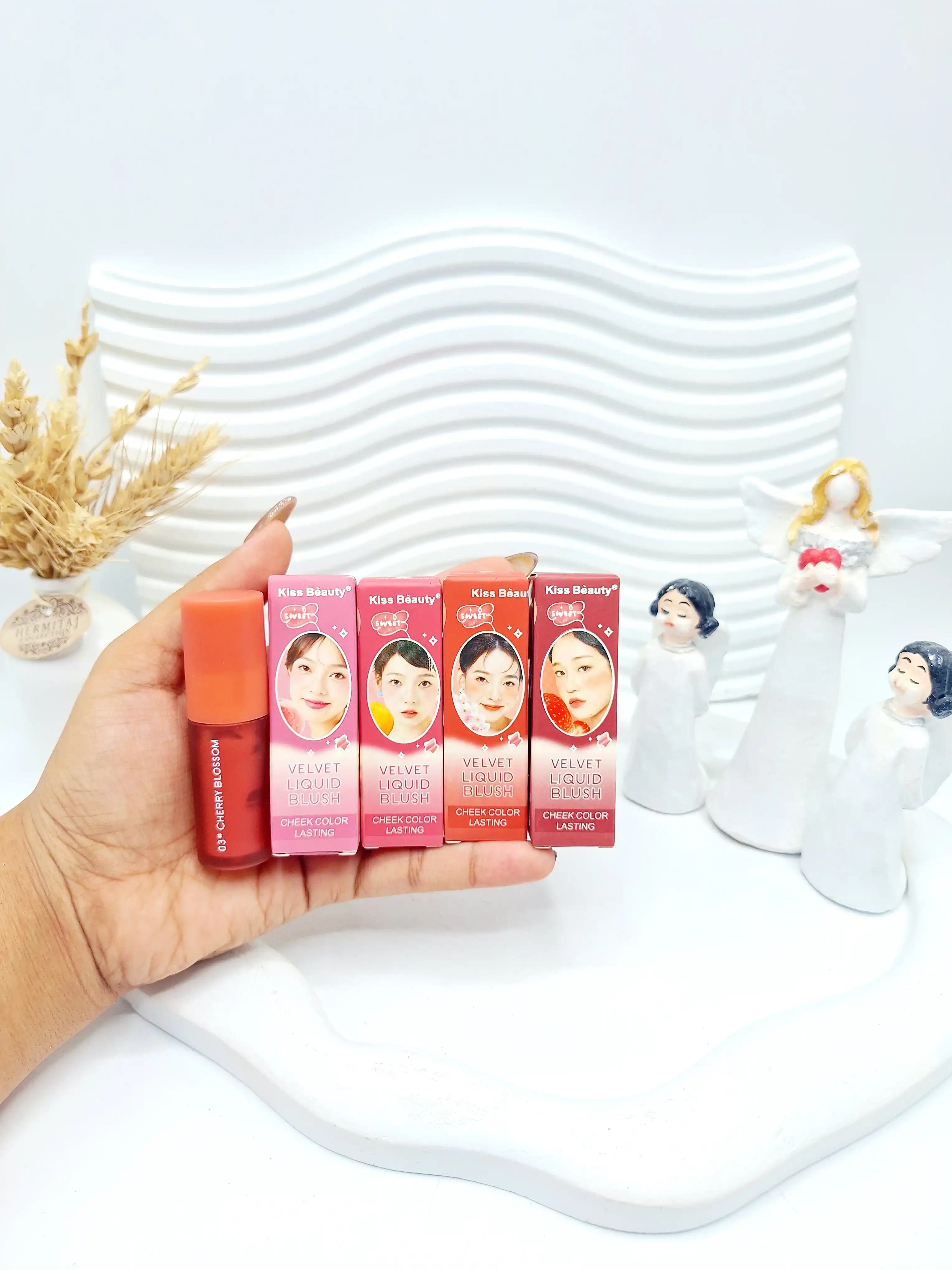 رژگونه مایع مخملی کیس بیوتی Kiss Beauty کد 68998
