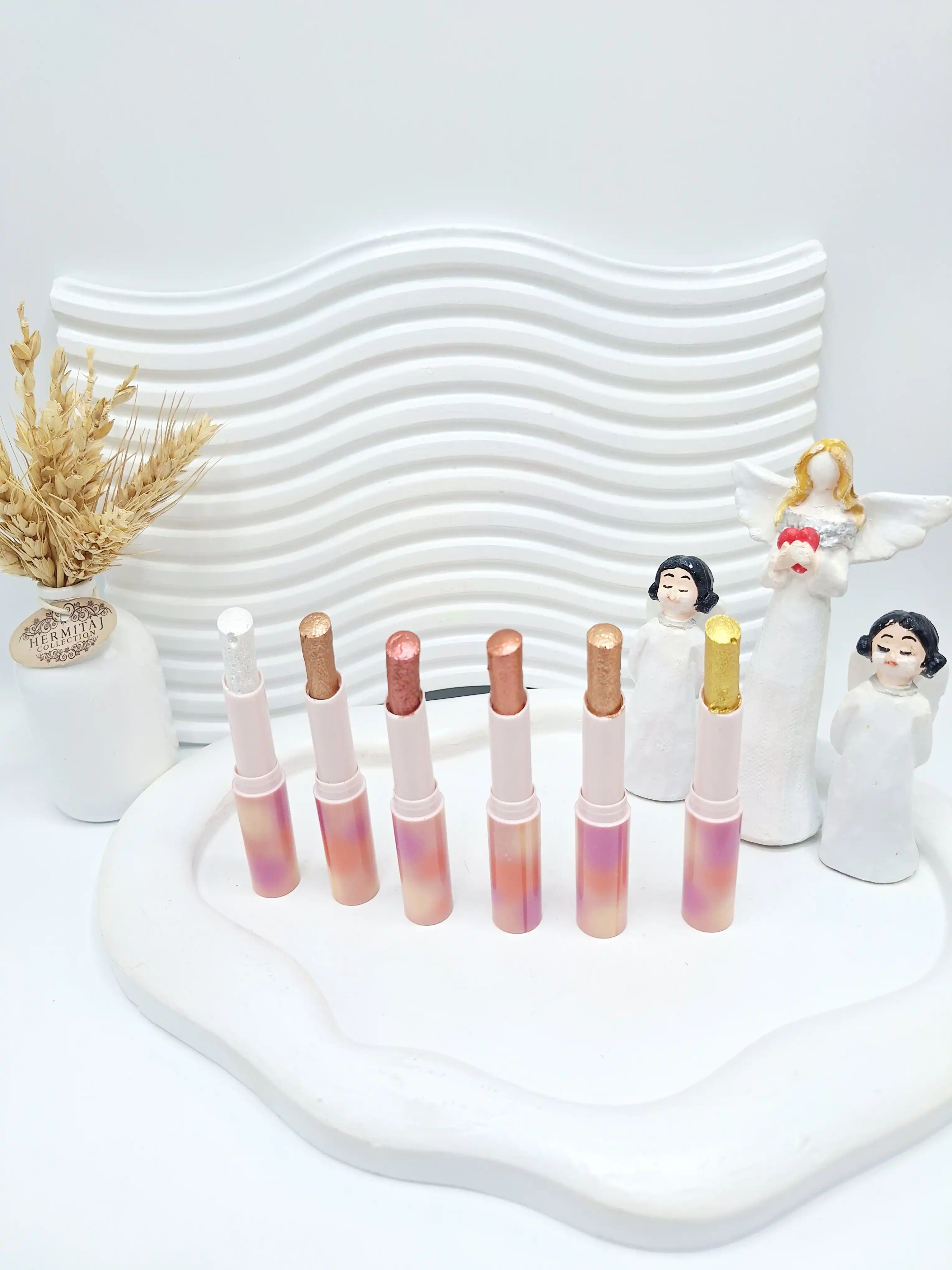 سایه چشم استیکی اکلیلی فاور بیوتی FAVORBEAUTY مدل Glitter کد H2294